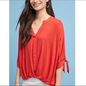 Akemi+kin peasant top